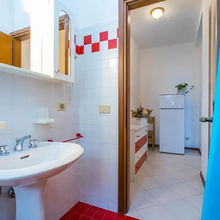 Guglielmo E Anna-1 By Interhome Appartamento *