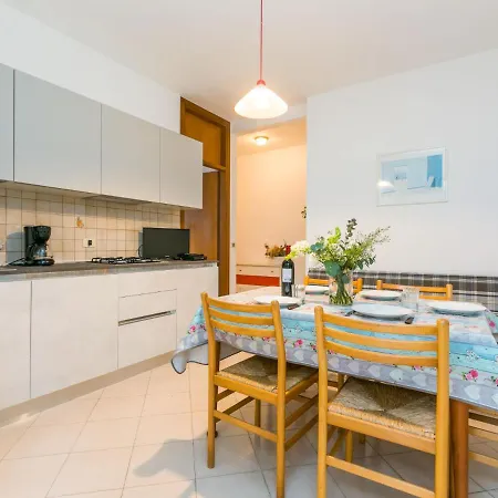 Guglielmo E Anna-1 By Interhome * Lignano Sabbiadoro