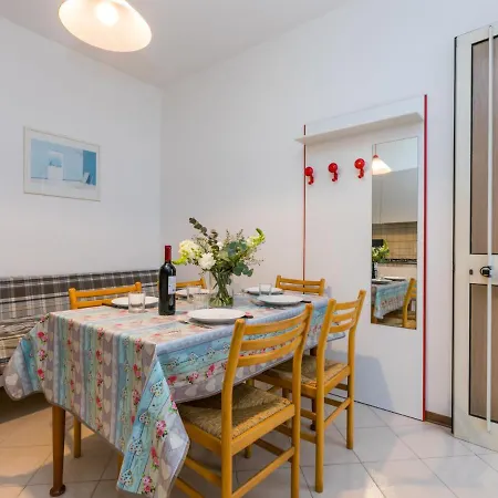Apartment Guglielmo E Anna By Interhome